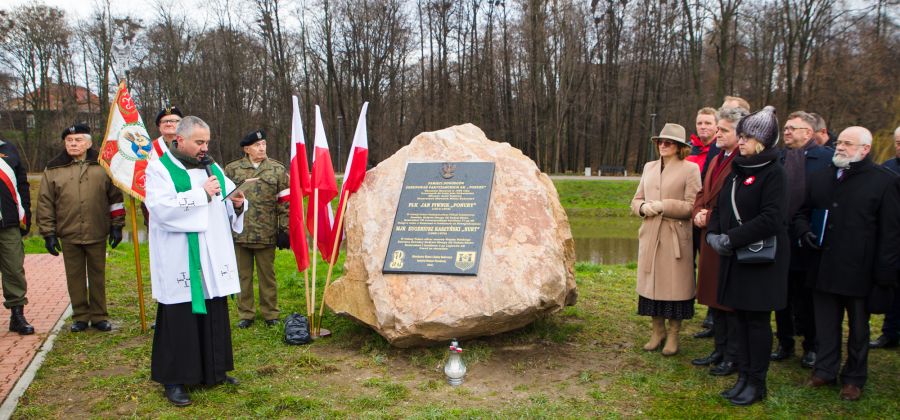 Tablica upamiętniająca „Ponurego” i  „Nurta” odsłonięta