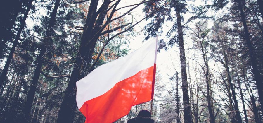 11 listopada idą na Łysicę uczcić Święto Niepodległości