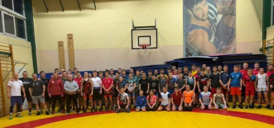 Zapaśnicy z ULKS Guliwer na zgrupowaniu Kadry Polski w Zapasach Juniorów Młodszych