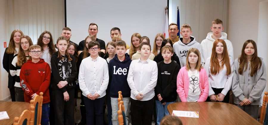 Uczennice zdominowały Ogólnopolski Turniej Wiedzy Pożarniczej 2025 w Bodzentynie