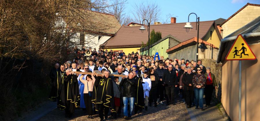 Mieszkańcy Bodzentyna uczcili pamięć Świętego Jana Pawła II w 20. rocznicę Jego śmierci