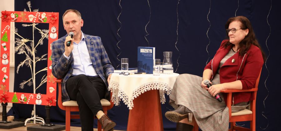Spotkanie autorskie z Wojciechem Kalwatem, autorem najnowszej książki o Bodzentynie