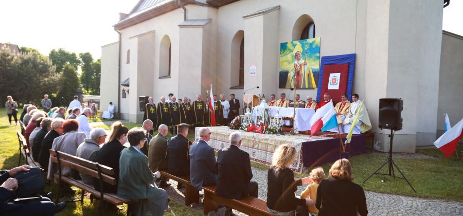 80. rocznica pacyfikacji mieszkańców miasta i gminy Bodzentyn w kościele św. Ducha w Bodzentynie
