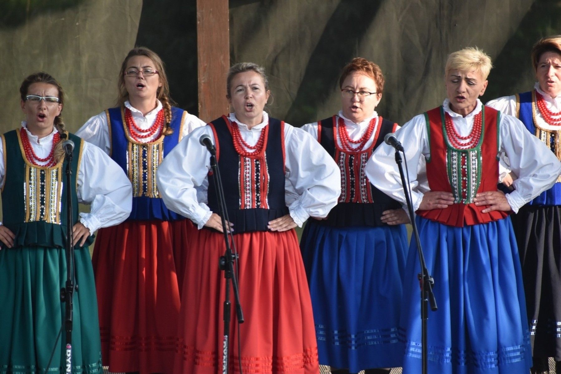 Buskie Spotkania z Folklorem