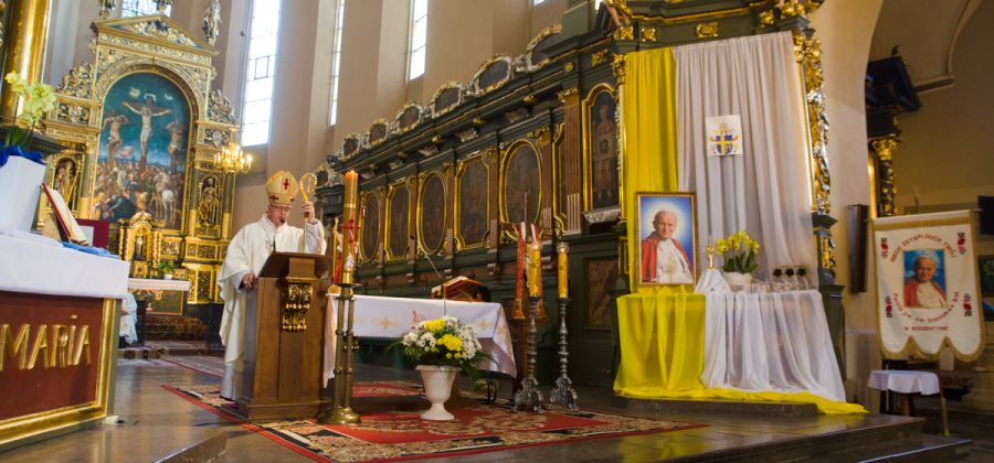 Obchody 100. rocznicy urodzin Św. Jana Pawła II w Bodzentynie