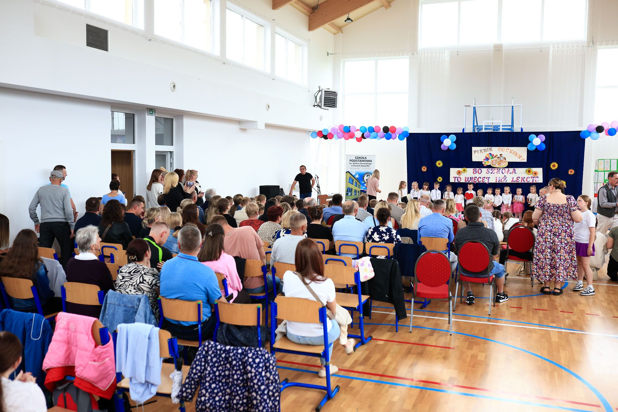 Piknik Rodzinny w Psarach-Starej Wsi pod hasłem „Bo szkoła to więcej niż lekcje” - zdjęcia