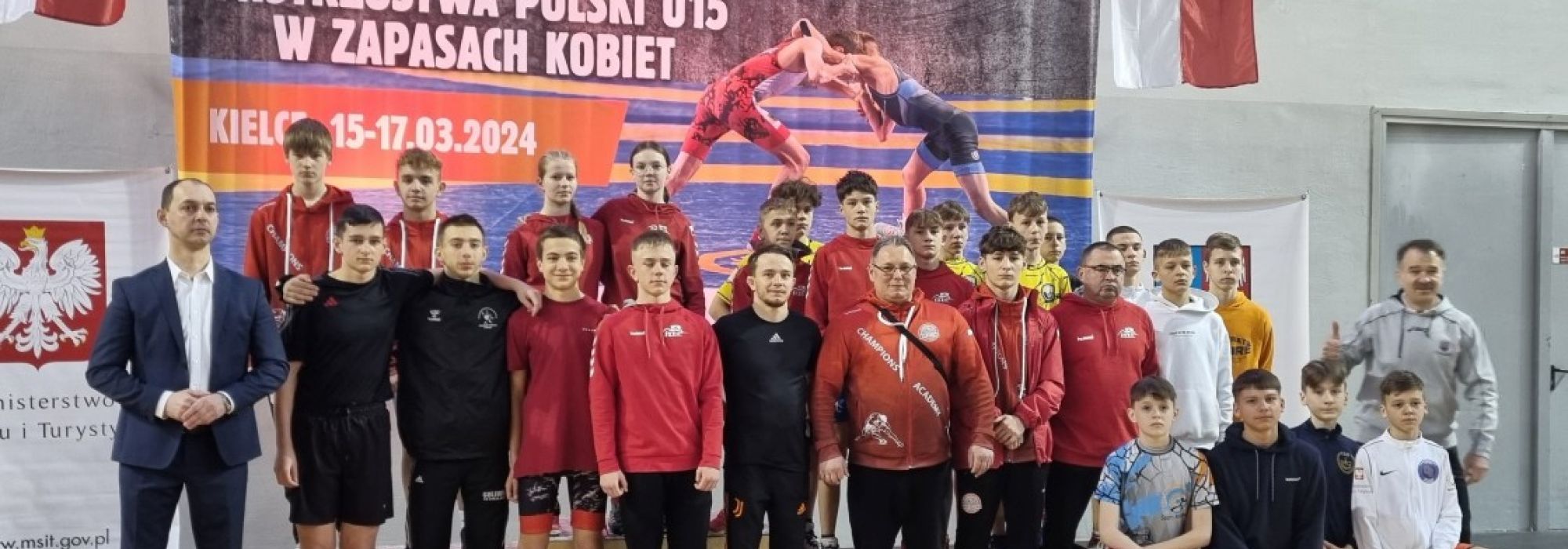 Mistrzostwa Polski U 15 w zapasach: Młodzi, ale pełni determinacji