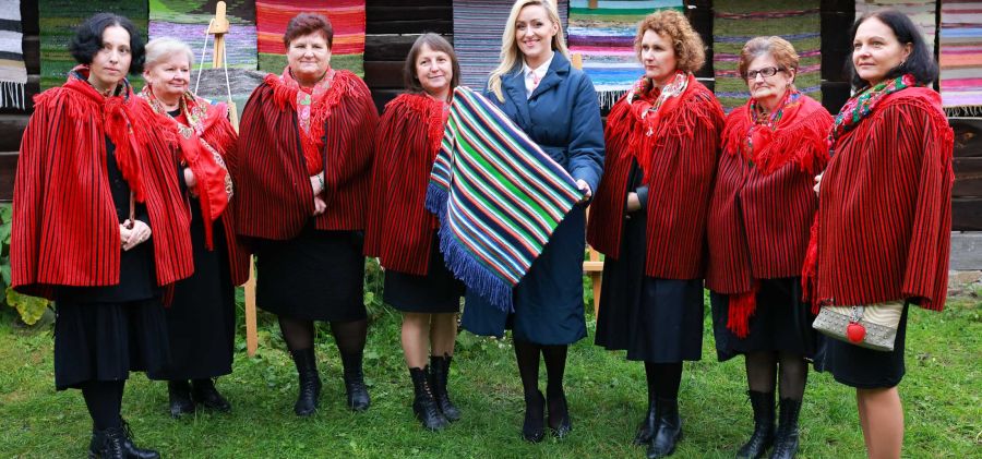 Dzień Tkaczki w Zagrodzie Czernikiewiczów w Bodzentynie - Podsumowanie Projektu „Tkactwo Świętokrzyskie