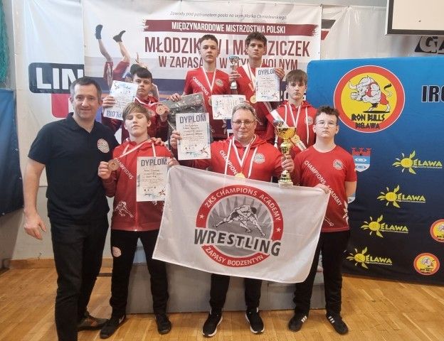 ZKS Champions Academy z sukcesami na Międzynarodowych Mistrzostwach Polski U14 w Bielawie!