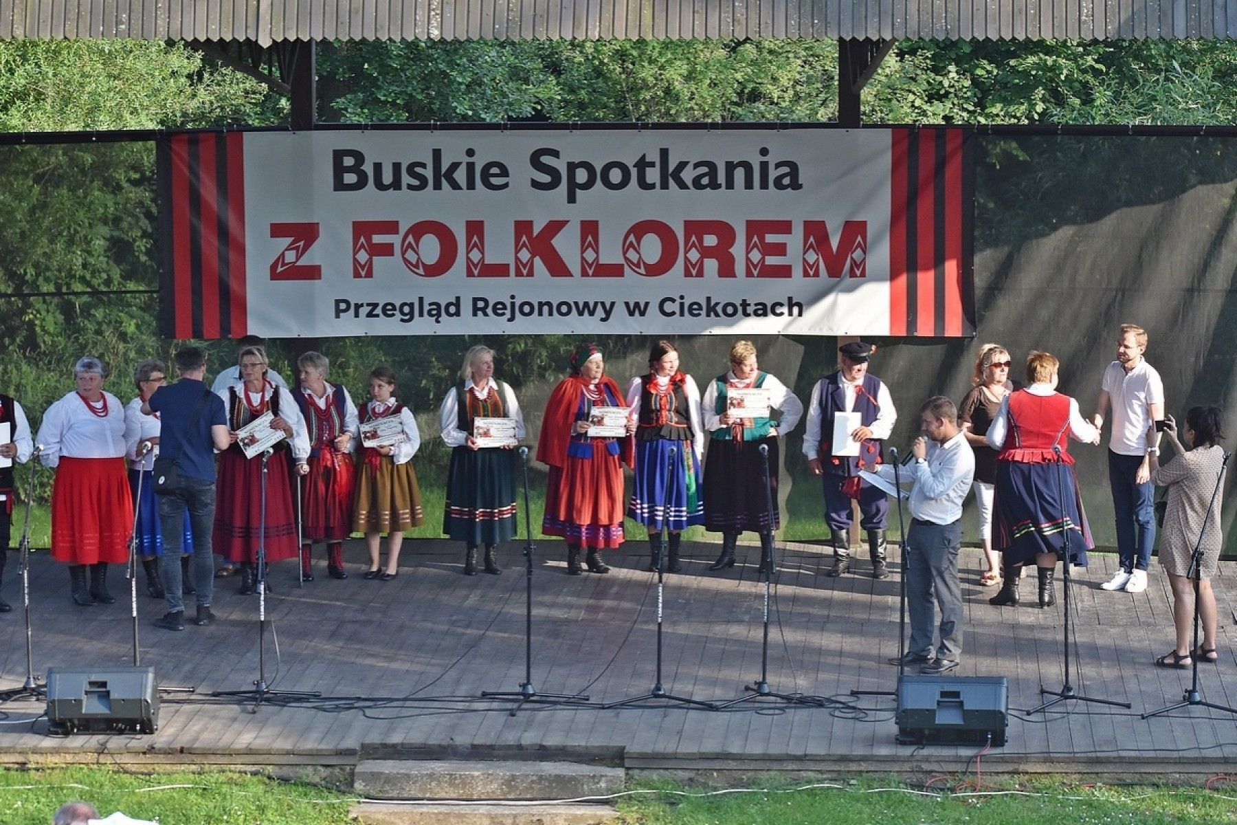 Buskie Spotkania z Folklorem w Ciekotach