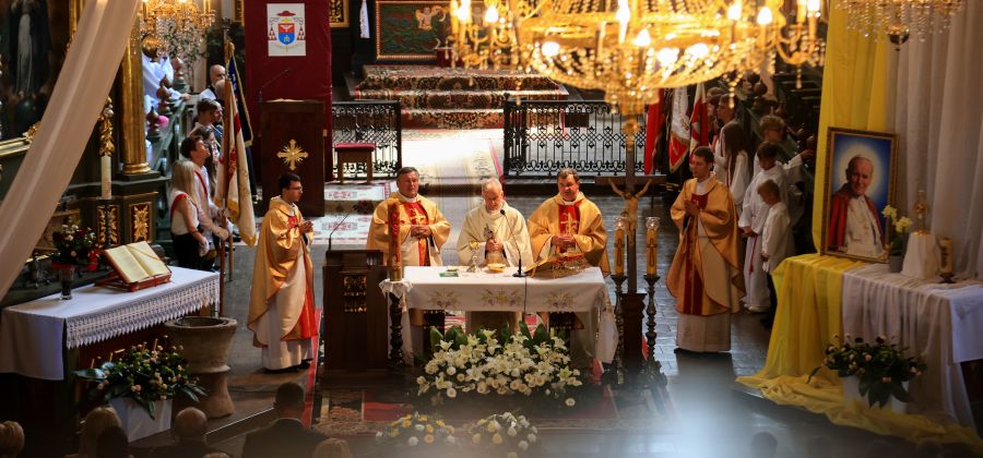 Gminne Obchody 20 lecia nadania honorowego obywatelstwa Papieżowi janowi Pawłowi II w Bodzentynie